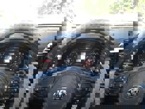 Used 2016 Kia Sorento LX image 16