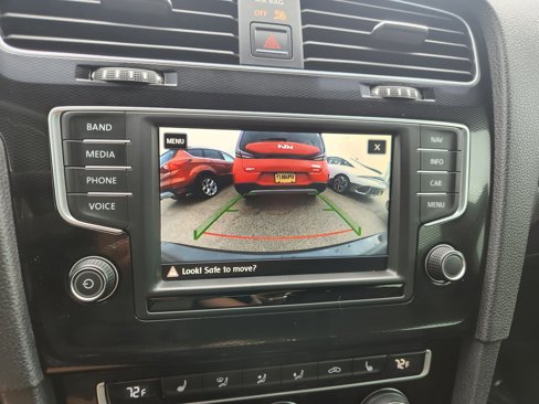 Used 2017 Volkswagen GTI Autobahn image 25