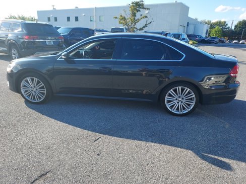 Used 2014 Volkswagen Passat 1.8T Sport image 8