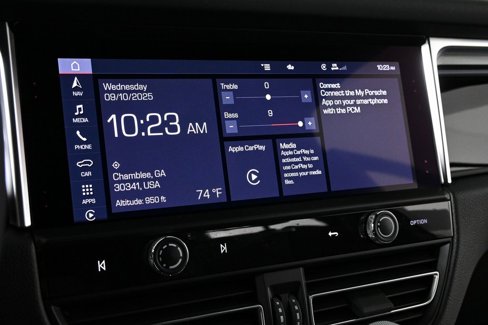 Used 2024 Porsche Macan Turbo image 14