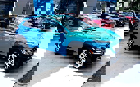 Used 2023 Hyundai Kona SEL image 3