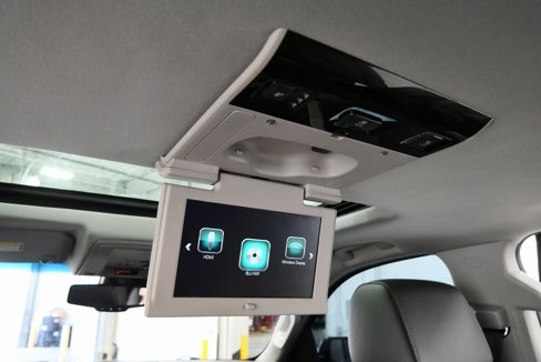 Used 2019 Chevrolet Suburban LT image 22