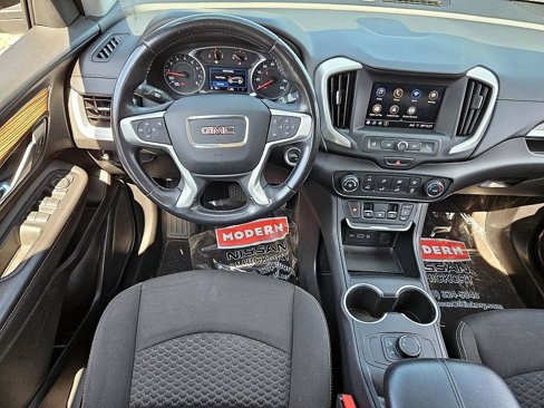 Used 2020 GMC Terrain SLE image 9