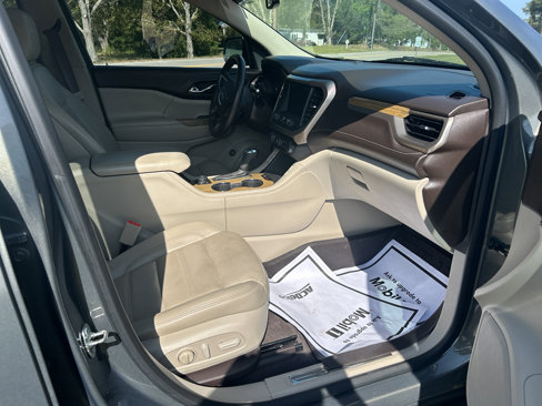 Used 2018 GMC Acadia Denali image 18