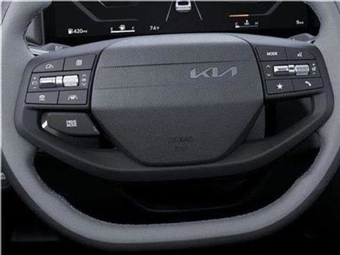New 2025 Kia K4 EX image 96