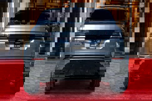 Used 2024 Land Rover Range Rover Evoque Dynamic SE image 3