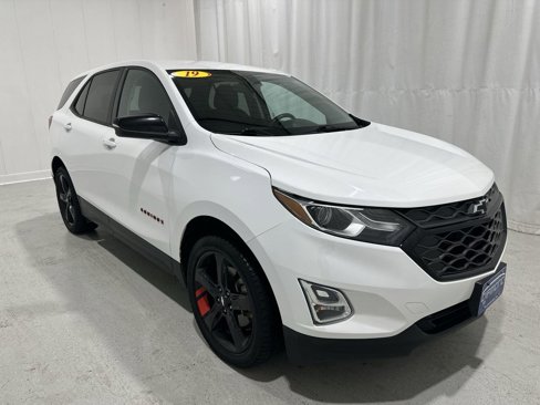 Used 2019 Chevrolet Equinox LT image 2
