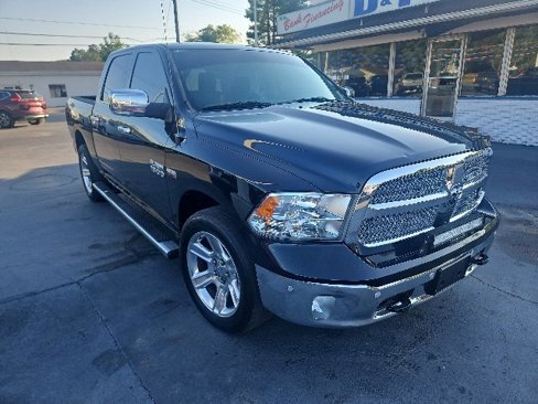 Used 2018 RAM 1500 Lone Star image 2