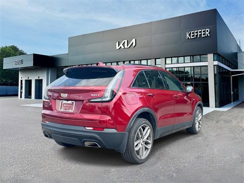 Used 2019 Cadillac XT4 Sport w/ Cold Weather Package image 8