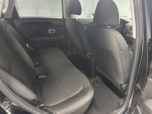 Used 2019 Kia Soul image 12