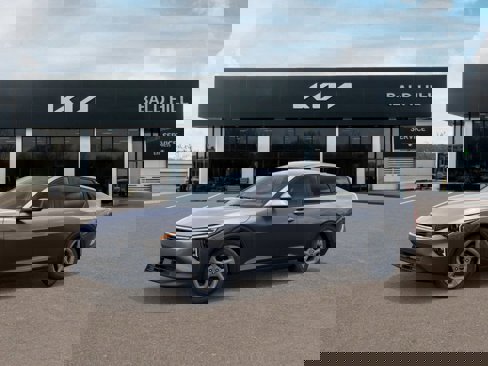 New 2025 Kia K4 LXS image 3
