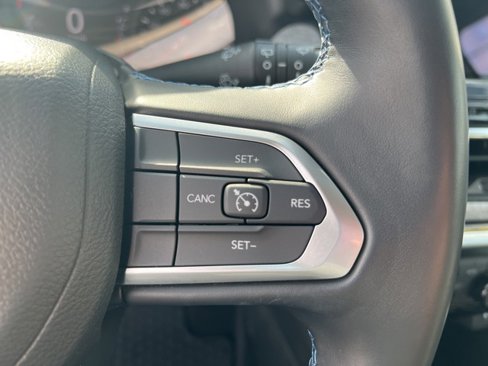 Used 2022 Jeep Compass Latitude w/ Convenience Group image 12