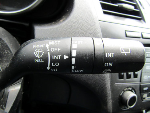 Used 2012 MAZDA MAZDA3 i Touring image 19