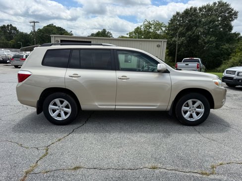 Used 2010 Toyota Highlander SE image 8