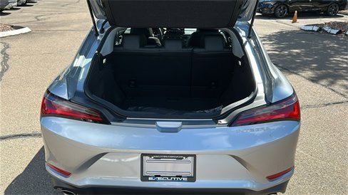 New 2025 Acura Integra image 25