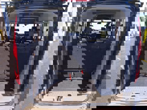 Used 2018 Ford Transit Connect Titanium image 7