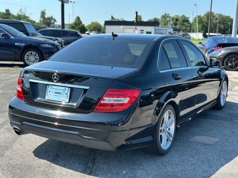 Used 2012 Mercedes-Benz C 250 Sedan image 6