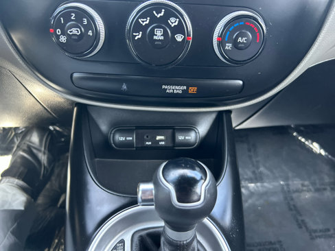 Used 2018 Kia Soul image 16