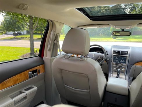 Used 2014 Lincoln MKX AWD w/ Equipment Group 101A image 93