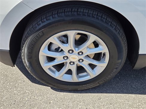 Certified 2021 Chevrolet Equinox LT image 10