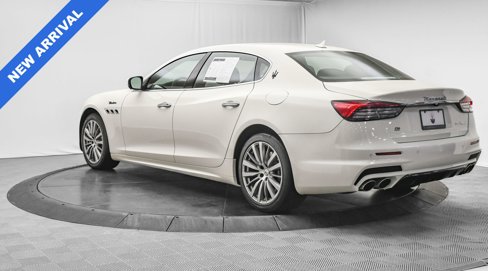 Used 2022 Maserati Quattroporte Modena Q4 image 5