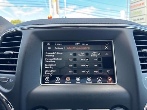 Certified 2021 Jeep Grand Cherokee Laredo image 21