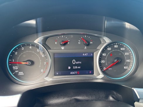 Used 2020 Chevrolet Traverse LT w/ Driver Confidence II Package image 12