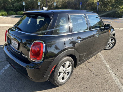 Used 2016 MINI Cooper 4-Door Hardtop image 7