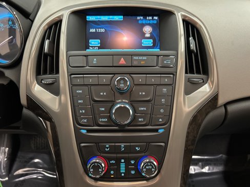 Used 2014 Buick Verano image 25