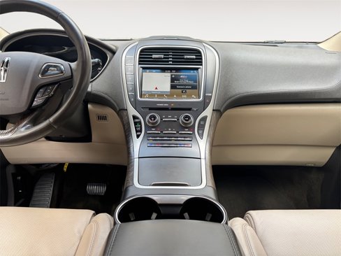 Used 2016 Lincoln MKX Reserve w/ Climate Package image 21