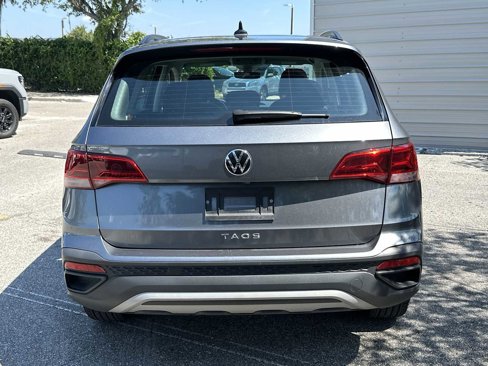 Used 2024 Volkswagen Taos S image 5