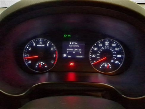 Used 2022 Kia Seltos LX image 11