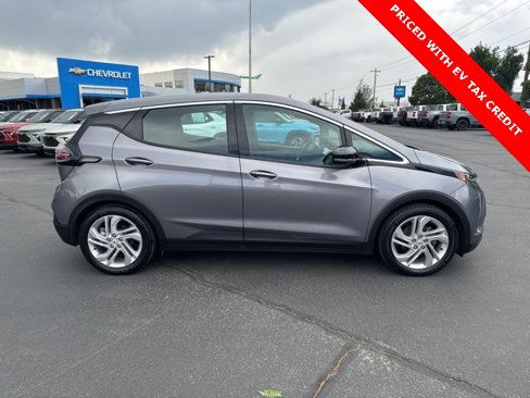 Used 2023 Chevrolet Bolt LT w/ Driver Confidence Package image 8