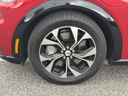 Used 2021 Ford Mustang Mach-E Premium image 8
