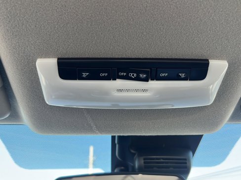 New 2025 Nissan Versa S w/ Trunk Package image 18