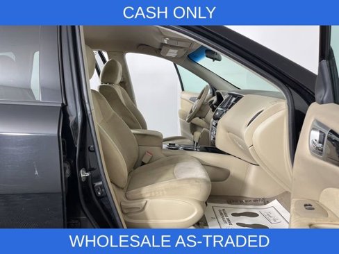 Used 2014 Nissan Pathfinder S image 32