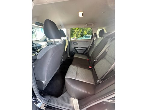 Used 2023 Nissan Rogue SV image 14