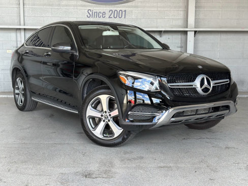 Used 2017 Mercedes-Benz GLC 300 4MATIC Coupe image 2