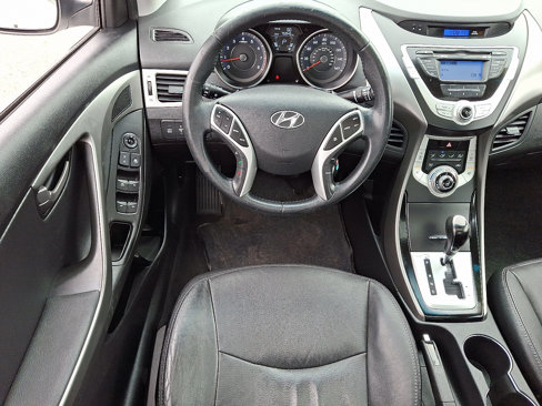 Used 2012 Hyundai Elantra Limited image 12