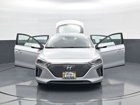 Used 2019 Hyundai Ioniq SEL image 31