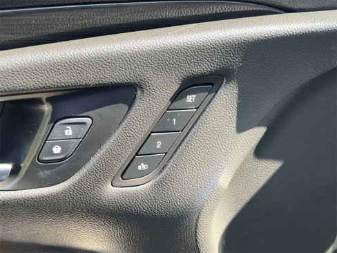 Certified 2019 Buick Envision Essence image 18