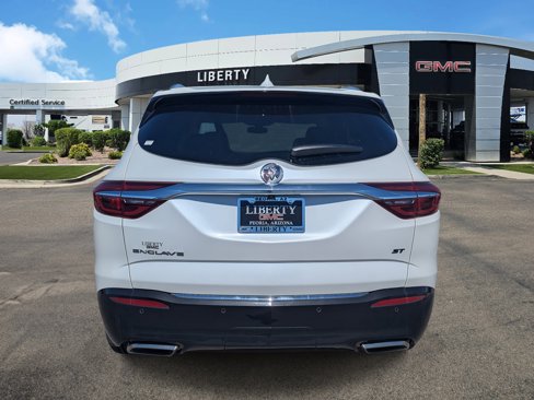Used 2021 Buick Enclave Essence w/ Sport Touring Edition image 28