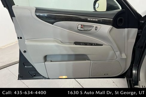 Used 2011 Lexus LS 460 AWD image 14
