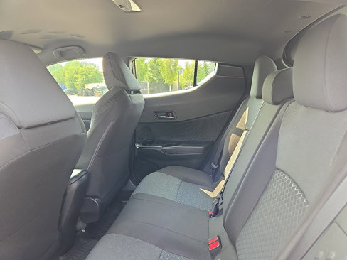 Used 2021 Toyota C-HR Nightshade image 10