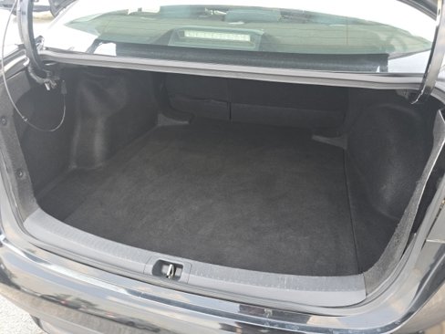 Used 2020 Toyota Corolla LE image 12