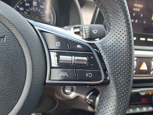 Used 2023 Kia Forte GT-Line image 23