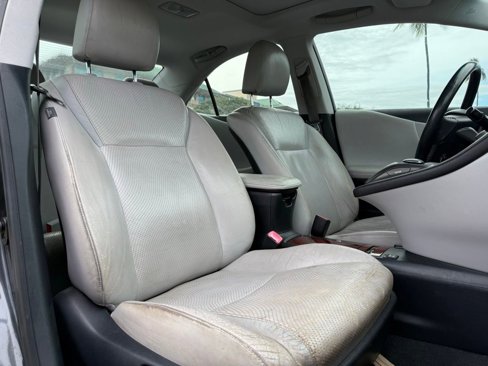 Used 2011 Lexus HS 250h Premium image 9