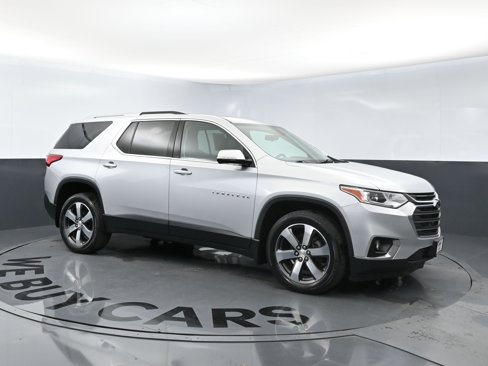 Used 2018 Chevrolet Traverse LT w/ LPO, Floor Liner Package image 2