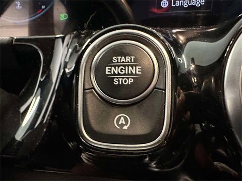 Used 2022 Mercedes-Benz GLA 250 4MATIC image 21