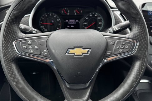 Used 2023 Chevrolet Malibu LT image 25